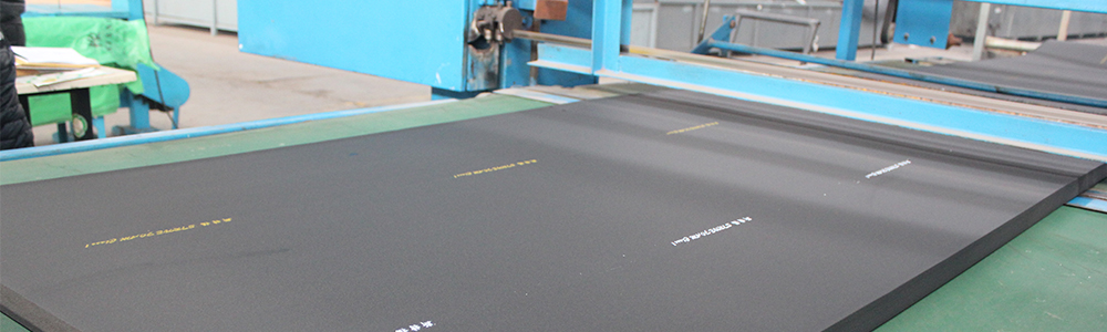 華能中天橡塑生產線