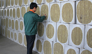 巖棉板為什么會具有保溫，隔燃、吸聲材料作用呢？