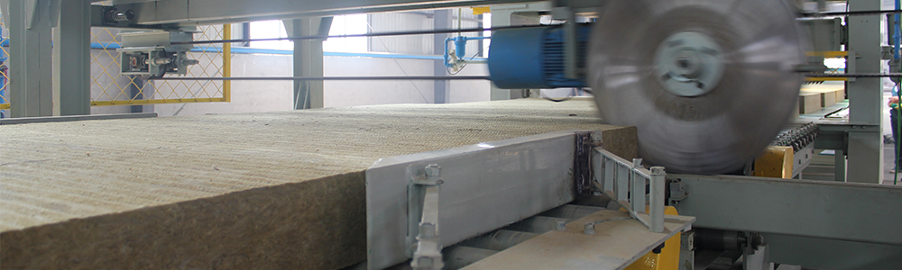 華能中天全自動裁剪機(jī)