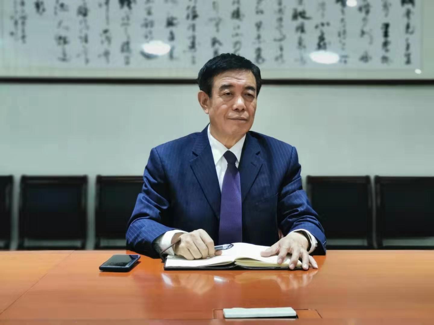 責(zé)任與忠誠(chéng)同行——熱烈祝賀董事長(zhǎng)李潤(rùn)年被評(píng)為絕熱材料行業(yè)“改革先鋒人物”